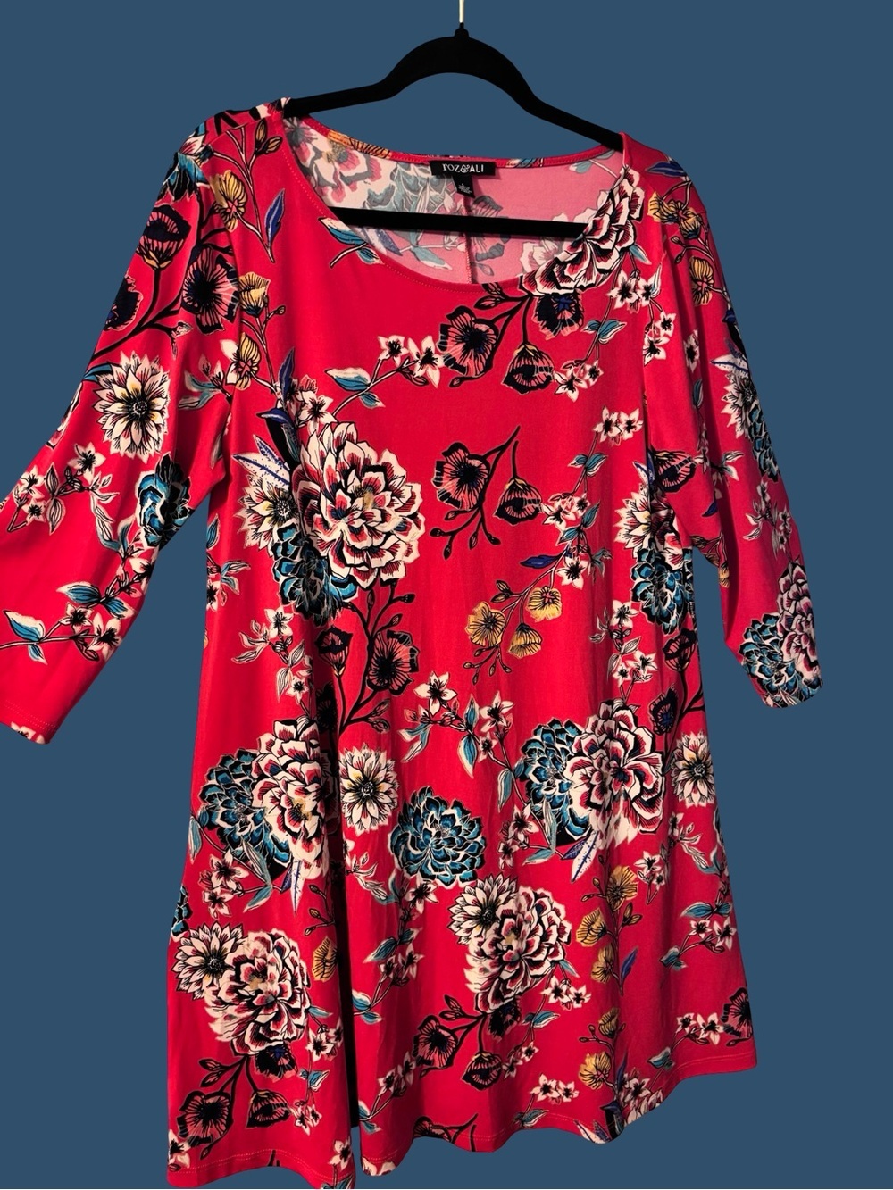 Roz & Ali Red Floral Long Sleeve Swing Top